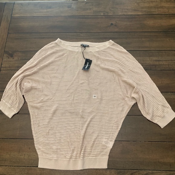 Express Top - Picture 2 of 4